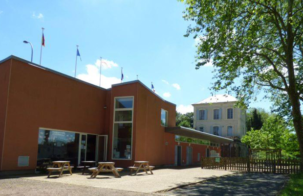 © Aquadis Loisirs Camping municipal de Nevers