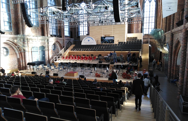 © D.R. 6 jeunes Neversois ont participé à un grand concert dans la Konzertkirche de Neubrandenburg, une église reconvertie en salle de spectacle.
