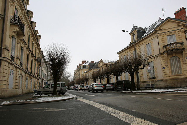 © Ville de Nevers Chacun doit veiller au déneigement de la portion de trottoir devant sa propriété privée.