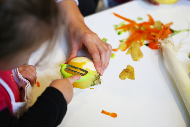 © BB Atelier de cuisine à Pirouette, dans le cadre du "Moment des parents".