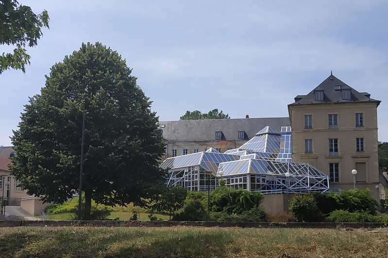 © Ville de Nevers A partir du 14 mai, les inscriptions, ré-inscriptions et les retours de documents seront possibles, dans le respect des conditions mentionnées ci-après.