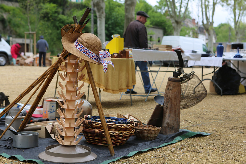 © Ville de Nevers Prochaines brocantes les 7 et 14 juin au parc Roger Salengro.