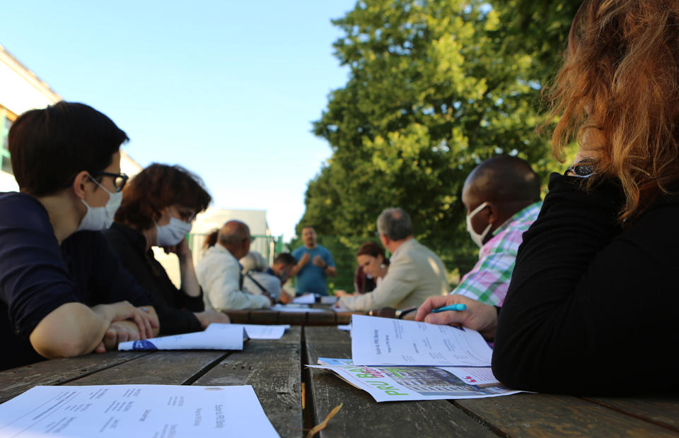 Le collectif de proximité s'est réunion pour la première fois le 1er juillet 2021 au centre social du Banlay.