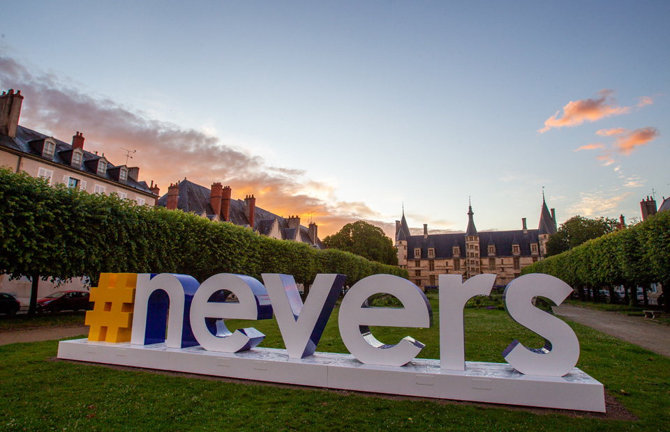 © Ville de Nevers Nevers, une ville médiane tournée vers l'avenir.