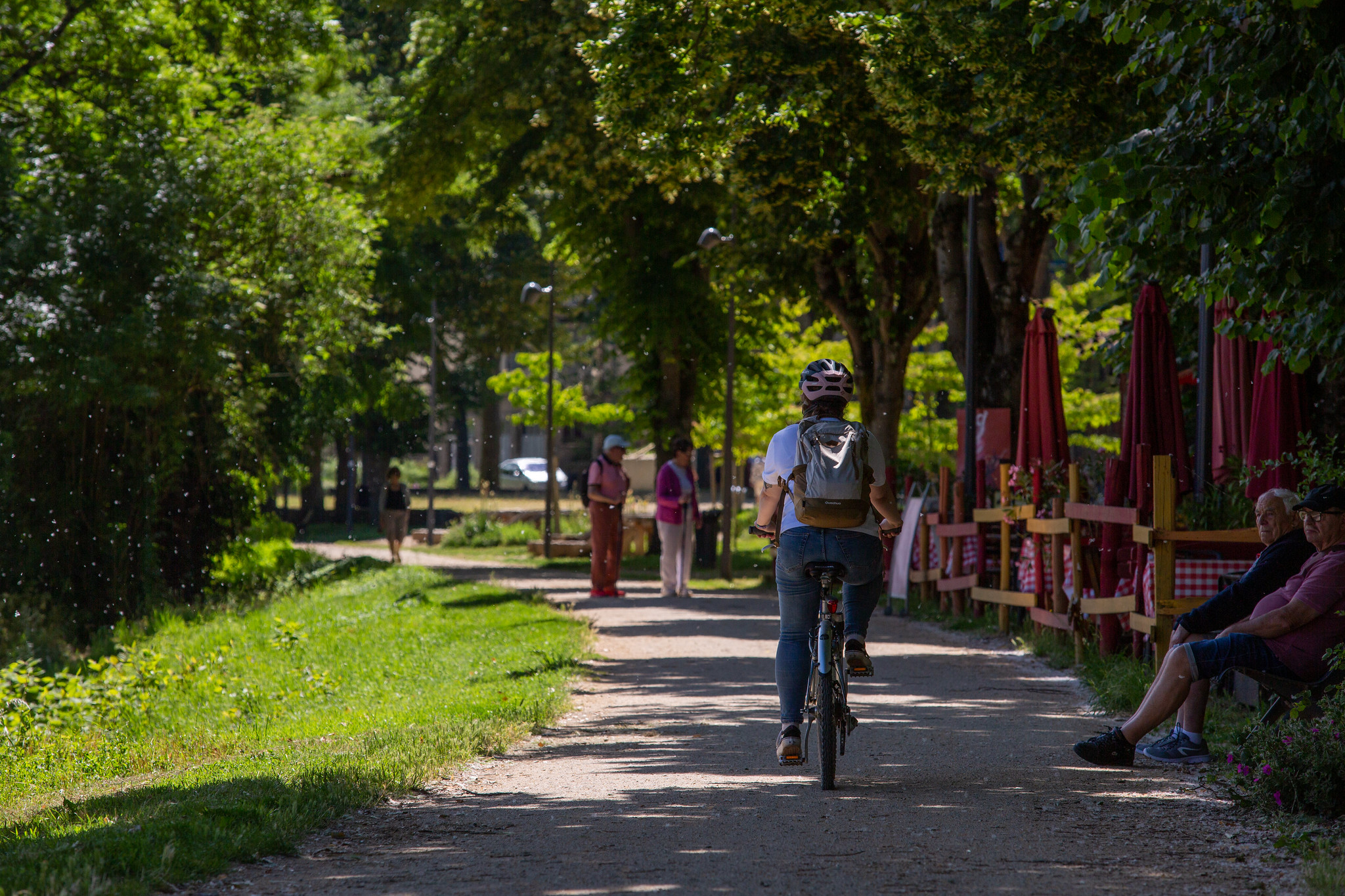 © Ville de Nevers Un petit tour à pied ou à vélo des mariniers à la prairie... avec la Guinguette en prime !