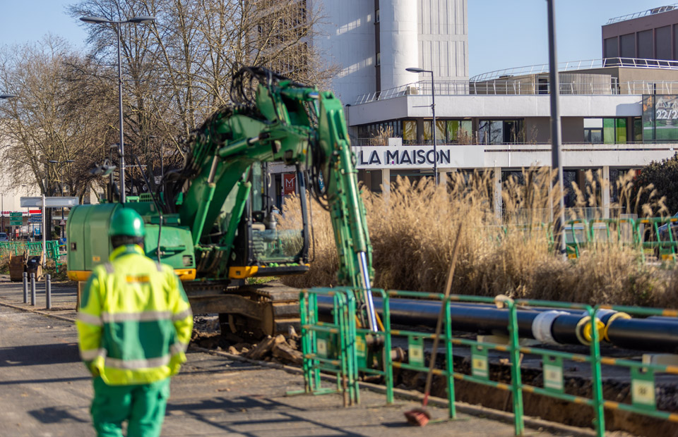 Les travaux d'extension du réseau de chaleur urbain ont démarré en février 2023. Pour vous tenir informés régulièrement, plusieurs canaux d'information de la Ville de Nevers sont à votre disposition.