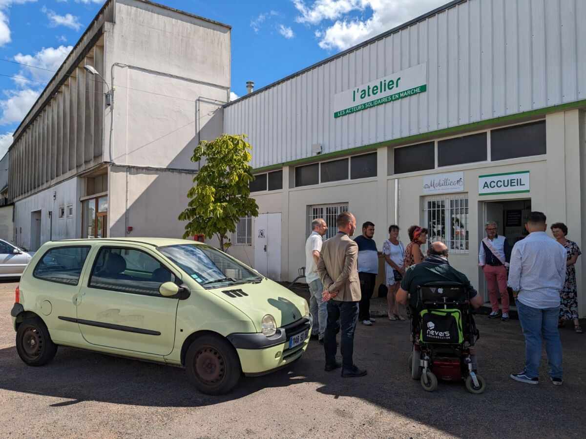 © Ville de Nevers Don d’un véhicule à l’ASEM