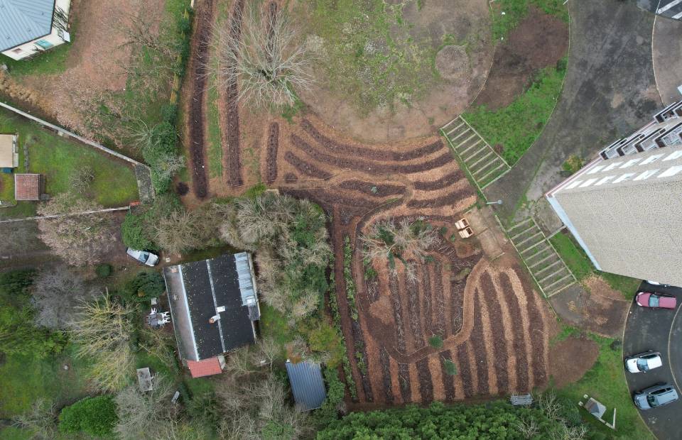 © Ville de Nevers Samedi 6 avril : nouvelles plantations à la potagerie du King