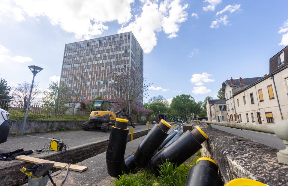 Dès avril 2024, de nouveaux travaux sur le réseau de chaleur urbain vont démarrer. L'objectif ? : raccorder le réseau de la rue Bernard-Palissy à la rue de la Préfecture.