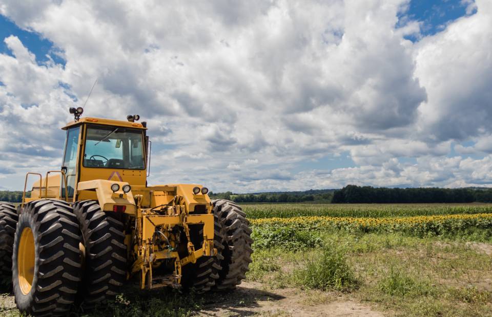 © Photo d'illustration de wirestock sur Freepik Attention vigilance : recrudescence de vols de GPS agricoles, restez vigilants