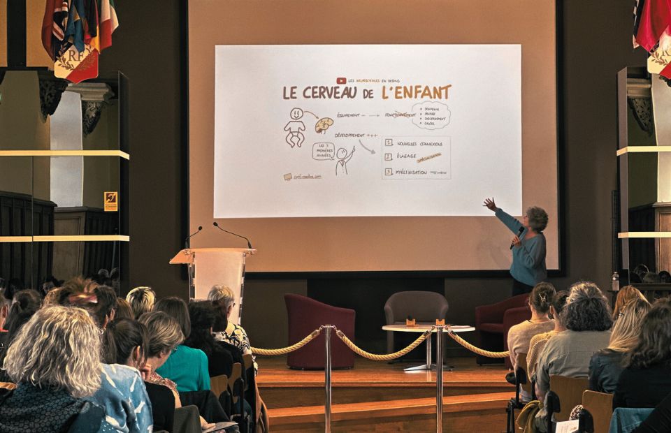 © Ville de Nevers Journée pédagogique pour les personnels du Service Enfance de la Ville de Nevers