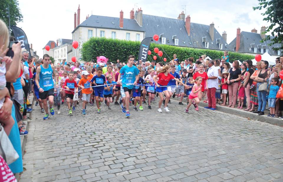 © Ville de Nevers 24 mai : cap sur les courses Princesses & Chevaliers et La Moustache !