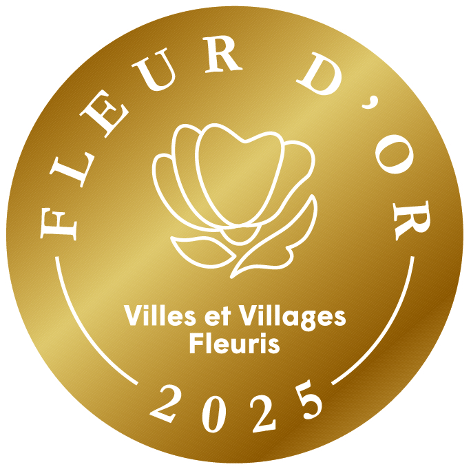 La Ville de Nevers reçoit une prestigieuse distinction, une "Fleur d'Or"